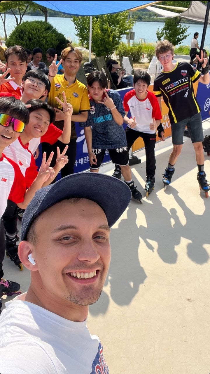 Skating community group